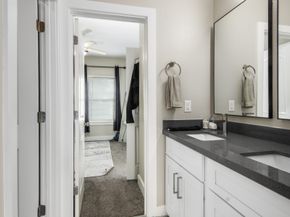 5417 Texas Street A, Houston TX 77011