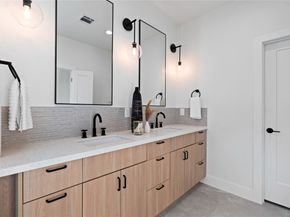 3617A Mt Pleasant Street, Houston TX 77021