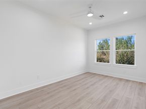 3617A Mt Pleasant Street, Houston TX 77021