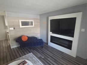 2250 Bering Drive, Houston TX 77057