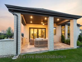 18122 Sunlit Oasis Drive, Webster TX 77598