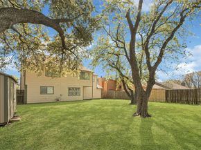 4910 Brownfields Court, Houston TX 77066