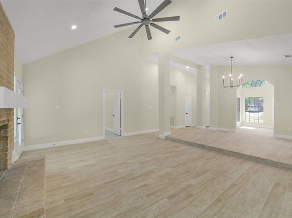 2126 Windmill Drive, Richmond TX 77406