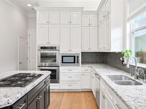 2215 Branard Street, Houston TX 77098
