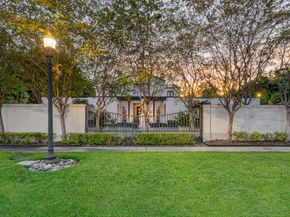 1814 Larchmont Road, Houston TX 77019