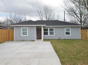 6801 Kassarine Pass, Houston TX 77033