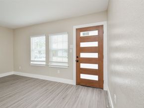 6801 Kassarine Pass, Houston TX 77033