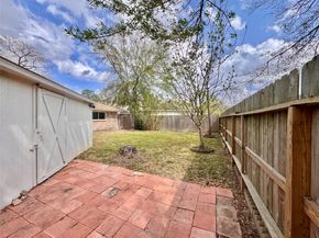 9719 Springmont Drive, Houston TX 77080