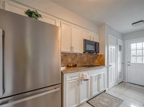 1939 Campbell Road 1939, Houston TX 77080