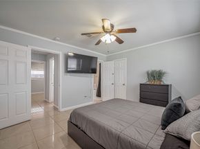 1939 Campbell Road 1939, Houston TX 77080