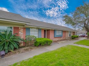 1939 Campbell Road 1939, Houston TX 77080