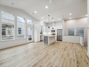 5221 Hillman Street B, Houston TX 77023