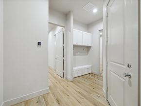 5221 Hillman Street B, Houston TX 77023