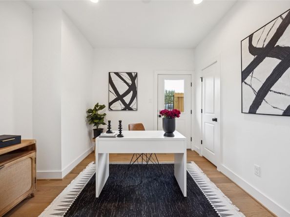 2806 Mills Street, Houston TX 77026