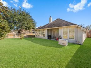 15246 Scenic Woodland Drive, Conroe TX 77384