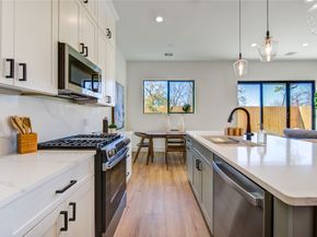 6135 Pacific Forest Drive, Houston TX 77091