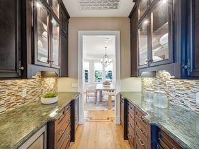 607 E 15th Street, Houston TX 77008