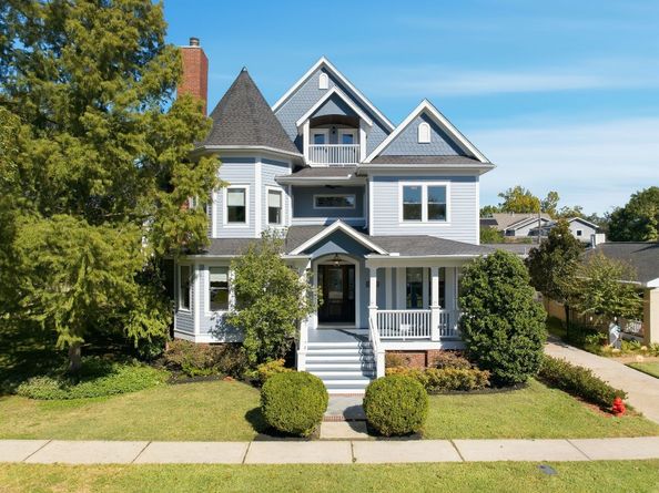 607 E 15th Street, Houston TX 77008