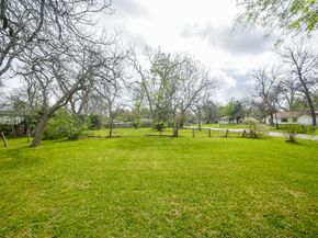 607 Riveredge Drive, Richmond TX 77406