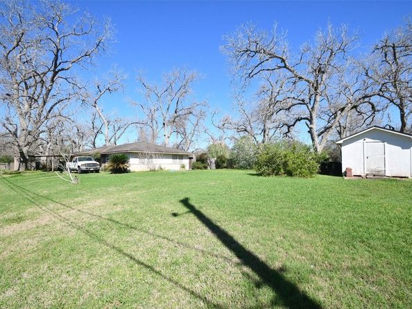 607 Riveredge Drive, Richmond TX 77406