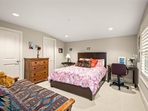 4219 Oberlin Street, Houston TX 77005