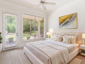 39 W Bracebridge Circle, The Woodlands TX 77382