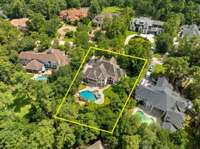 39 W Bracebridge Circle, The Woodlands TX 77382