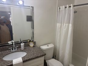 9700 Leawood Boulevard 1103, Houston TX 77099