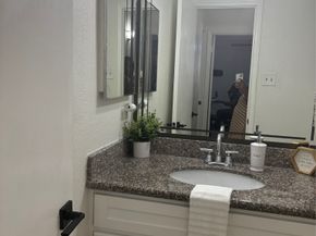 9700 Leawood Boulevard 1103, Houston TX 77099