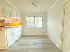 5926 Queensgate Drive, Houston TX 77066