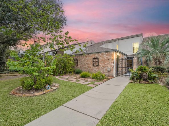 11012 Francoise Boulevard, Houston TX 77042