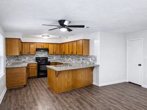 3699 Piney Point Road, Conroe TX 77301