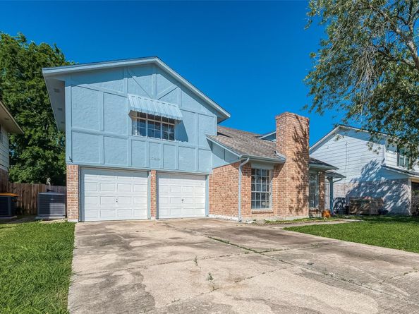 10819 Sageriver Drive, Houston TX 77089