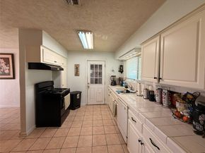 6625 Sandstone Street, Houston TX 77074