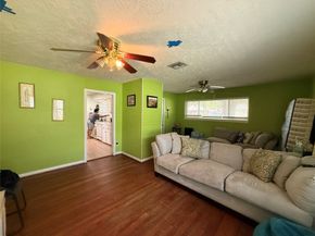 6625 Sandstone Street, Houston TX 77074
