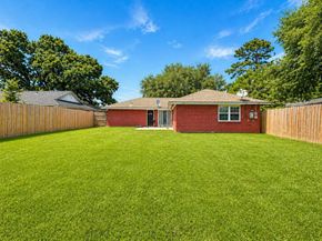 6625 Sandstone Street, Houston TX 77074