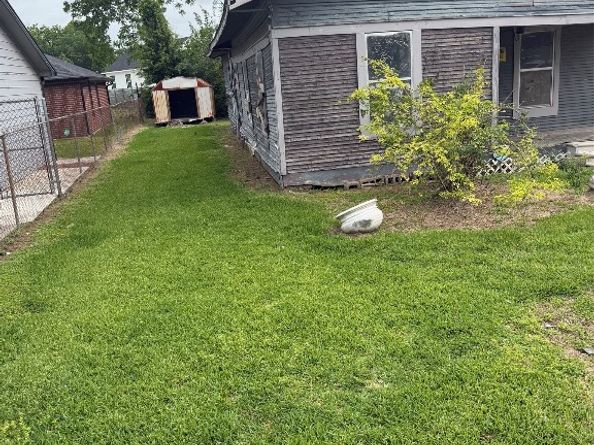8607 Farqueson Street, Houston TX 77029