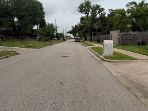 8607 Farqueson Street, Houston TX 77029