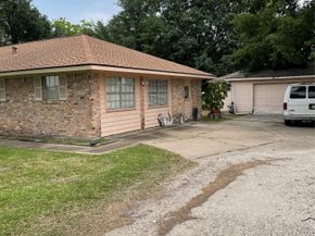 15202 Henry Road, Houston TX 77060