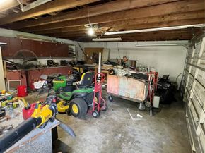 15202 Henry Road, Houston TX 77060