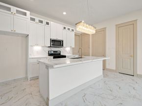 721 Doverside Street, Houston TX 77022