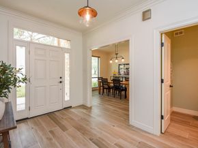 723 Plainwood Drive, Houston TX 77079