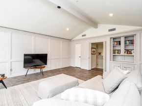 723 Plainwood Drive, Houston TX 77079