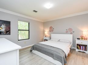 723 Plainwood Drive, Houston TX 77079