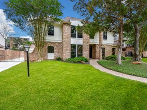 723 Plainwood Drive, Houston TX 77079