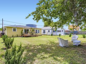 4005 Maury Street, Houston TX 77009