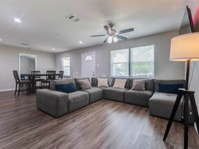 5031 Caplin Street, Houston TX 77026