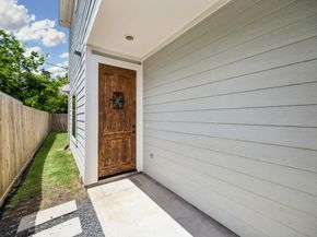 3605 Billingsley Street A, Houston TX 77009