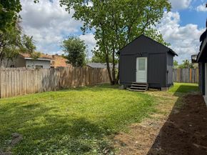 9867 Sageroyal Lane, Houston TX 77089