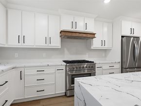 4525 Walker Street, Houston TX 77023